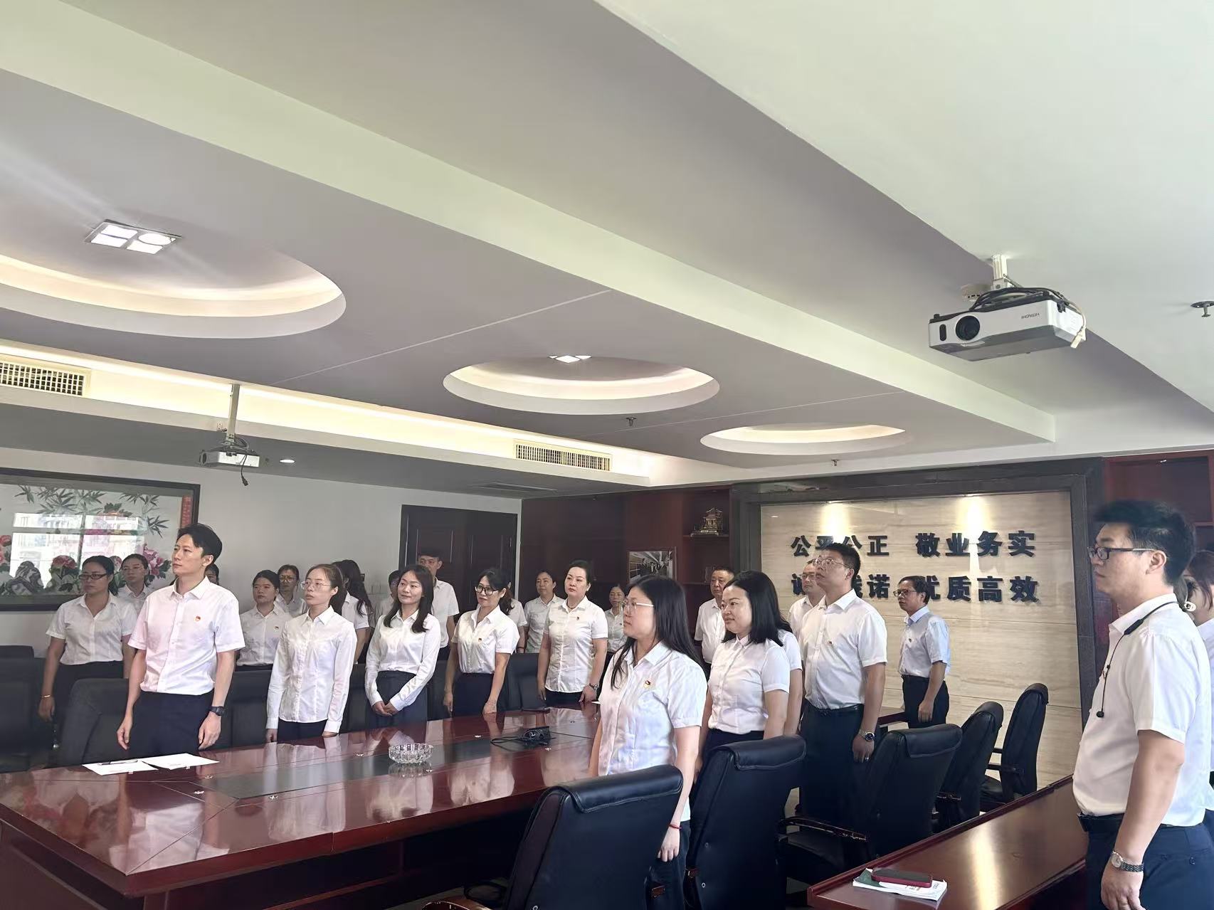 湘能卓信會(huì)計(jì)師事務(wù)所,長(zhǎng)沙會(huì)計(jì)師事務(wù)所,會(huì)計(jì)報(bào)表年審業(yè)務(wù)承包,企業(yè)財(cái)務(wù)報(bào)表審計(jì),管理審計(jì)項(xiàng)目審計(jì),管理咨詢會(huì)計(jì)服務(wù),資本驗(yàn)證 湘能卓信會(huì)計(jì)師事務(wù)所,長(zhǎng)沙會(huì)計(jì)師事務(wù)所,會(huì)計(jì)報(bào)表年審業(yè)務(wù)承包,企業(yè)財(cái)務(wù)報(bào)表審計(jì),管理審計(jì)項(xiàng)目審計(jì),管理咨詢會(huì)計(jì)服務(wù),資本驗(yàn)證